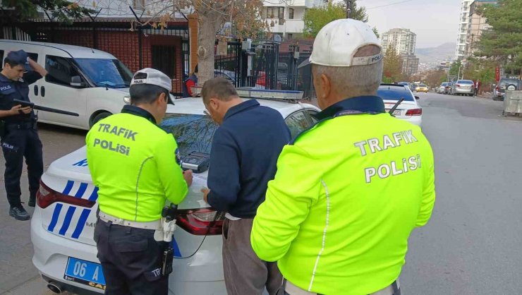 Başkent’te okul çevreleri emniyet denetiminde
