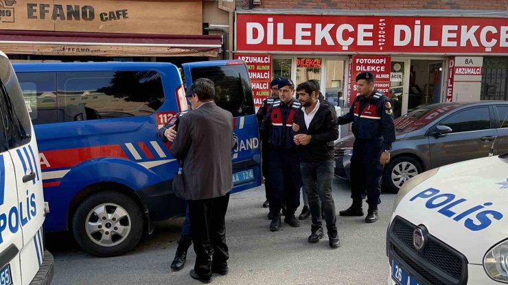 600 milyon TL değerinde mağduriyet oluşturan tefecilere jandarma operasyonu