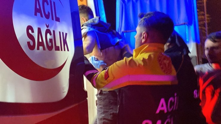 Kayseri’de bıçaklı kavga: 1’i ağır 2 yaralı