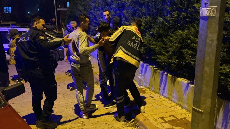 Kayseri’de bıçaklı kavga: 1’i ağır 2 yaralı