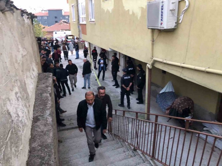Evindeki bazanın altında cesedi bulunmuştu: Kahreden vahşet