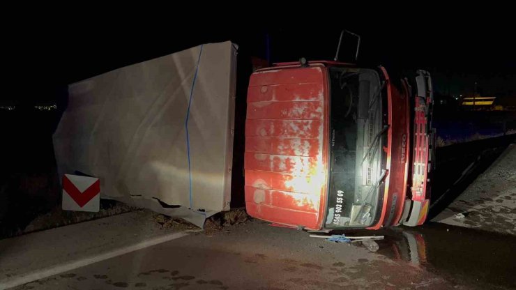 Hurdaya dönen otomobilden hafif yaralı kurtuldu