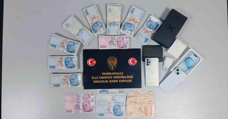 Çaldıkları altınları satıp telefon alan şahıslar yakalandı
