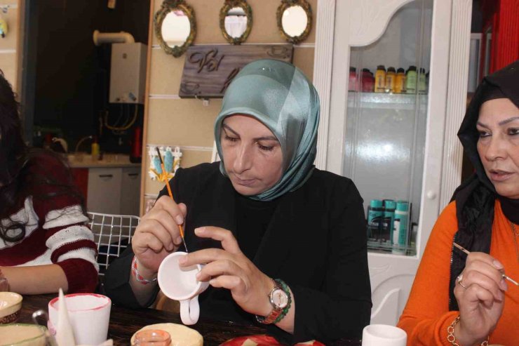 Seramik üreterek başladılar, Avrupa’ya açılmak istiyorlar