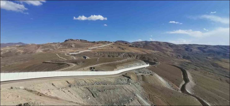Mehmetçik, son 3 ayda hudutlardan geçmeye çalışan 200 teröristi yakaladı