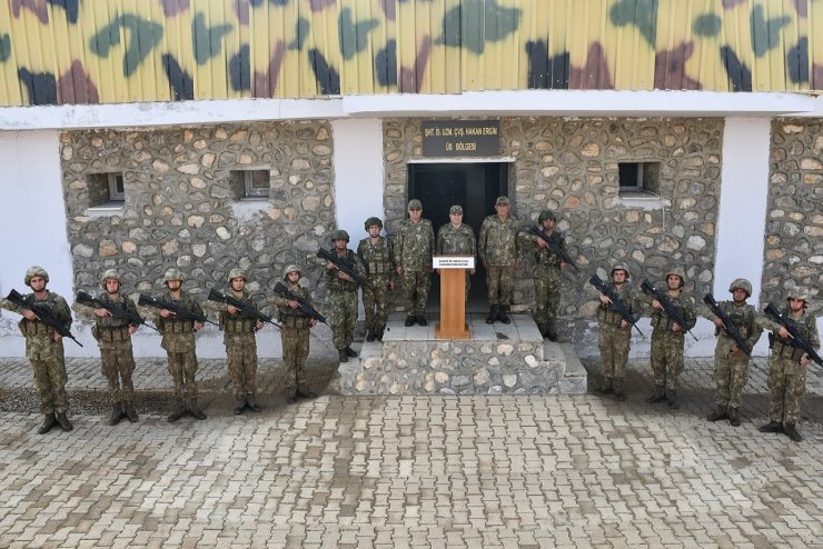 Kara Kuvvetleri Komutanı Bayraktaroğlu, Pençe Harekatlarını denetledi