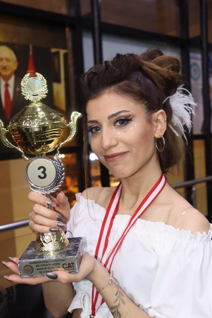 Ayşenur Çolakoğlu’nun öldürülmesine ilişkin dava ertelendi