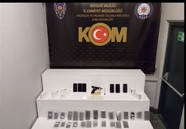 Narkogüç operasyonunda 183 bin 900 makaron ele geçirildi: 16 gözaltı