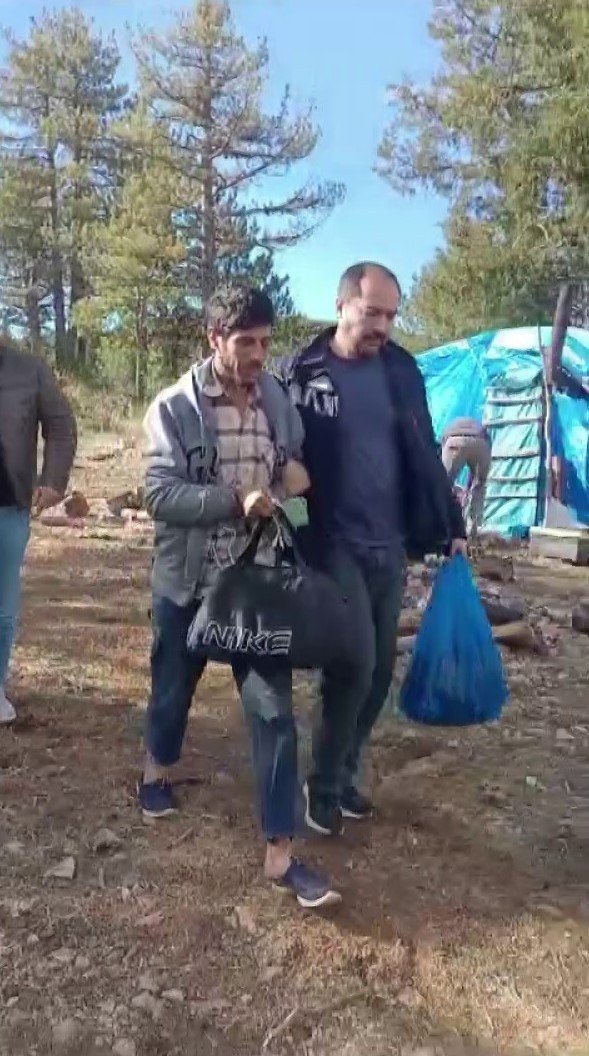 Karaman’da 35 yıl kesinleşmiş hapis cezası bulunan şahıs çadırda yakalandı