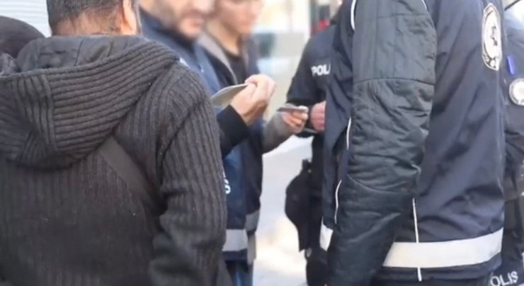 Kayseri’de 149 polis ile "düzensiz göç" uygulaması