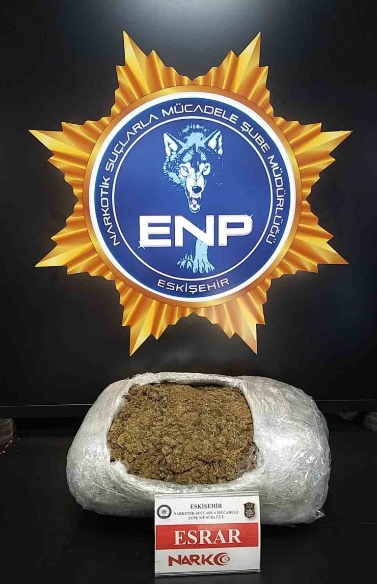 Eskişehir’de 5 kilo 325 gram esrar ele geçirildi