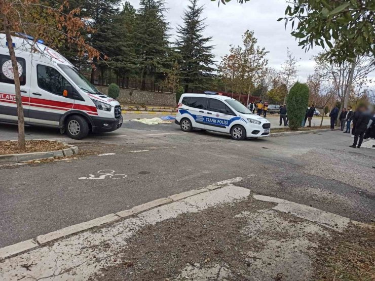 Yarış motoru sürücüsünün feci ölümü