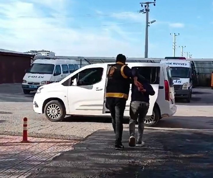Bisiklet hırsızı önce kameraya, sonra polise yakalandı
