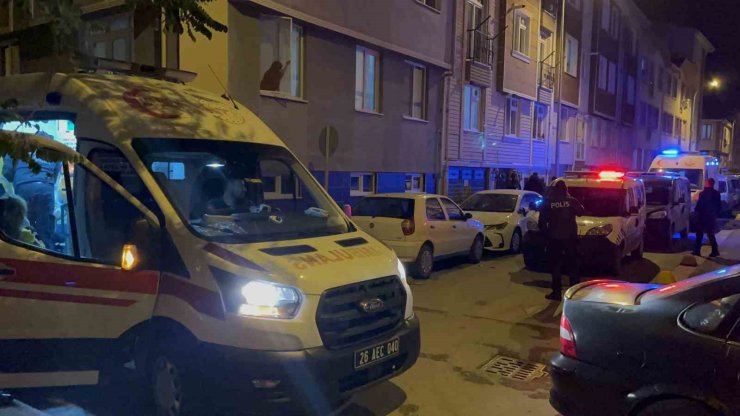 Yabancı uyruklu şahısların kavgasında 3 kişi yaralandı