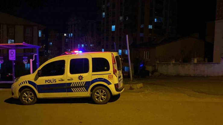 Sivas’ta ev yangını