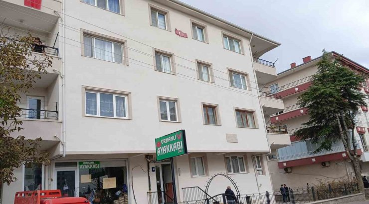 Komşu cinayetinde katledilen kız çocuğunun son cümleleri “Bizi kurtarın, ağabeyimle babamı öldürdü’ olmuş