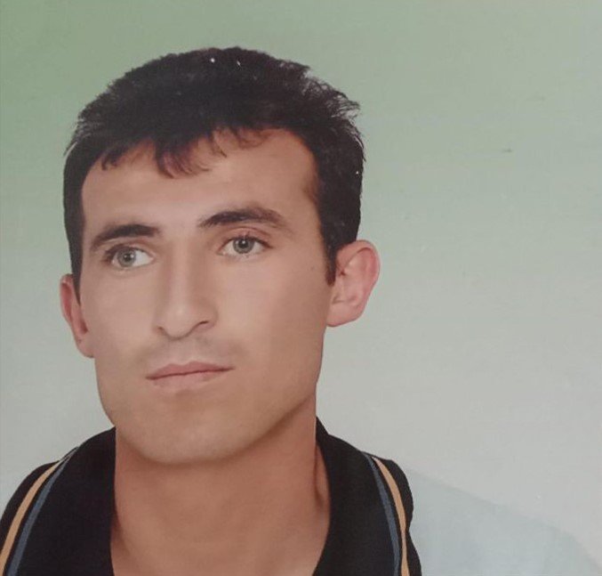 Komşuları tarafından öldürülen aynı aileden 5 kişi son yolcuklarına uğurlandı