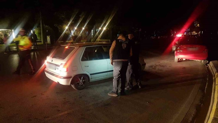 Polis ekiplerinden denetim