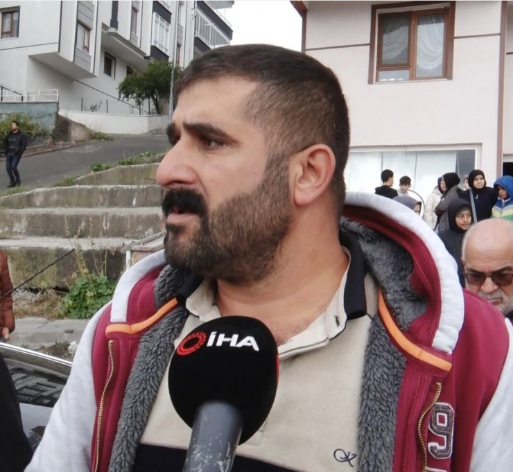 Ankara’daki komşu cinayetinin tanığı vatandaşlar o anları anlattı: "Saldırgan adamın elinde tüfek vardı, yerde bir kadın yatıyordu"