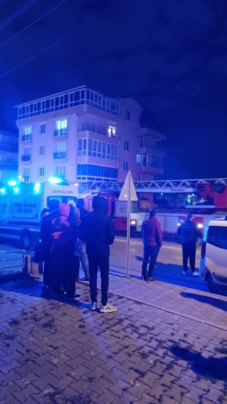 Ankara’da teras katta yangın