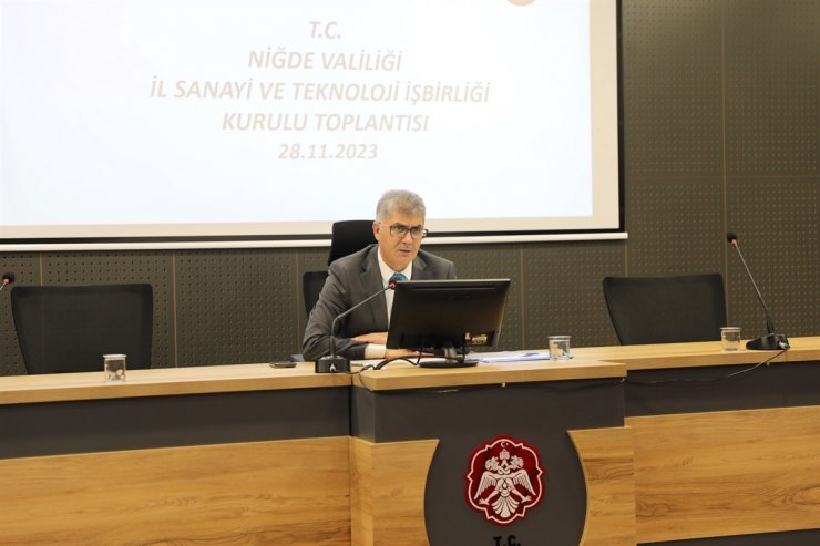 Niğde’de Sanayi ve Teknoloji İş Birliği Toplantısı yapıldı