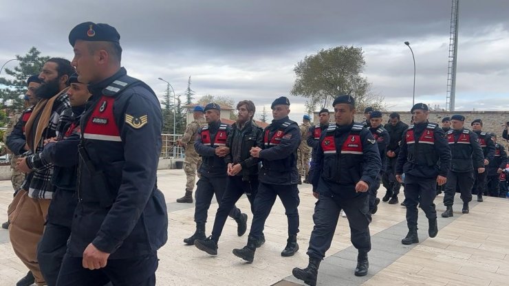 Nevşehir merkezli DEAŞ operasyonu: 5 kişi tutuklandı