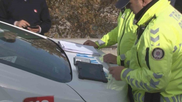 AŞTİ’de yolcu otobüslerine kış lastiği denetimi