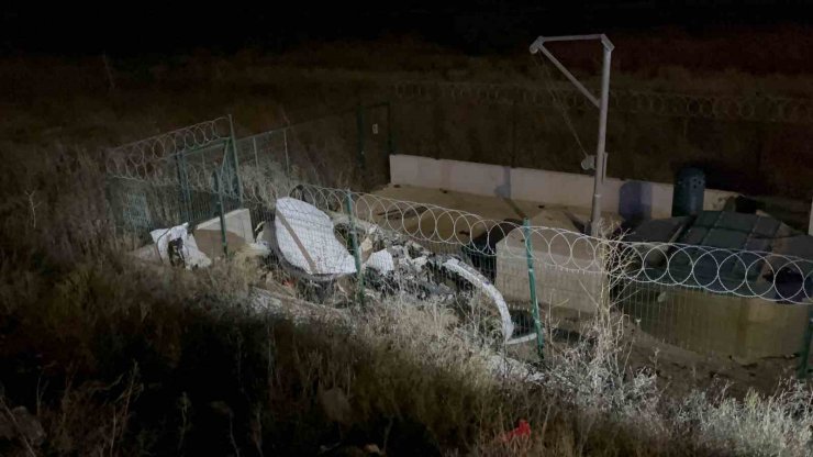 Eskişehir’de kayıp olarak aranan 2 gencin kaza yaparak hayatlarını kaybettikleri belirlendi