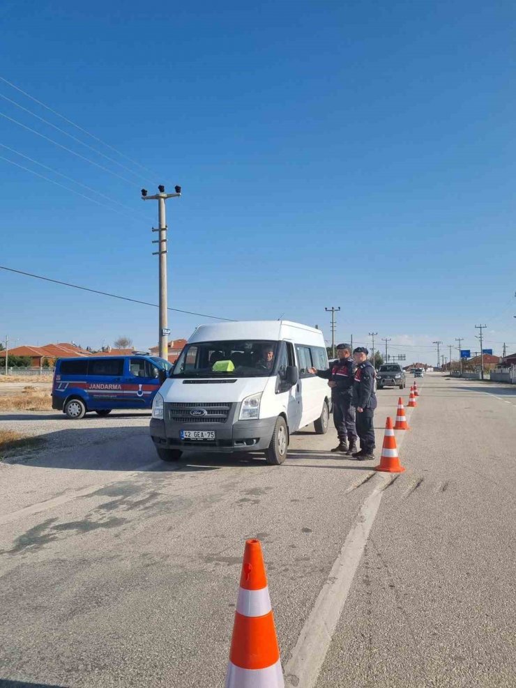 Kulu’da jandarma ekiplerinden asayiş uygulaması