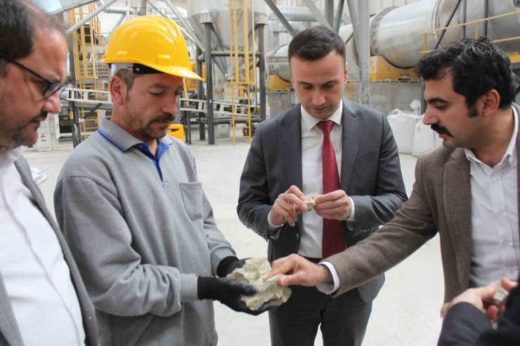 Çankırı’da sodyum bentonit ile üretilen katma değerli ürünler 30 ülkeye ihraç ediliyor
