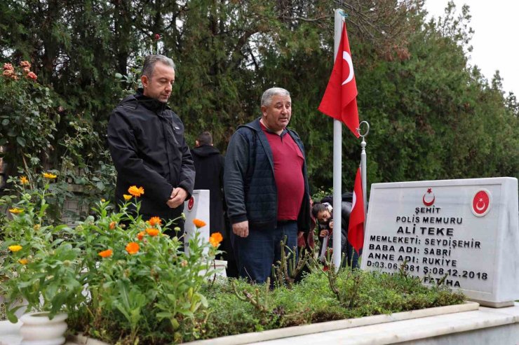 Konya’da şehit polis Ali Teke anısına lokma dağıtıldı