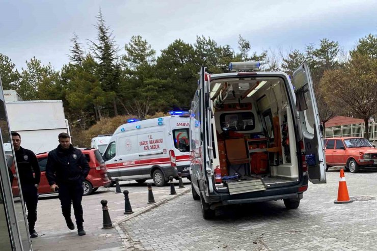 Anten tamir etmek isterken 3. katın balkonundan düşüp hayatını kaybetti