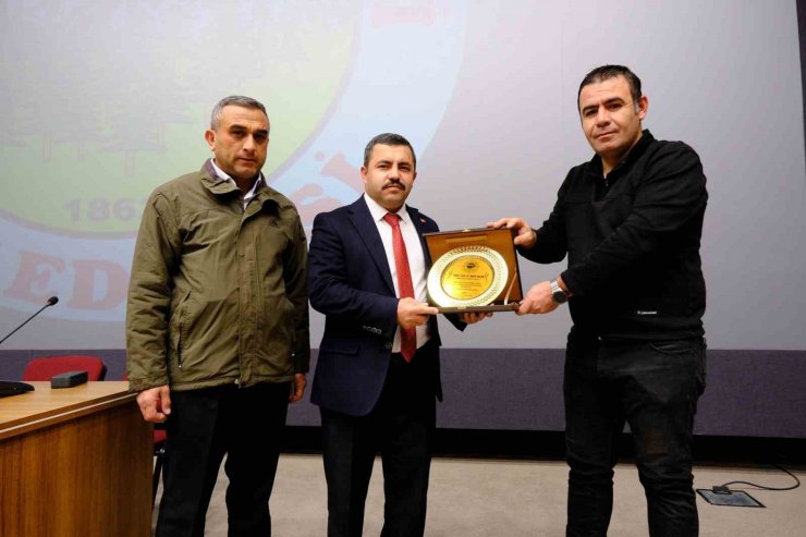 Akdağmadeni Belediyesi’nde ek zam sevinci
