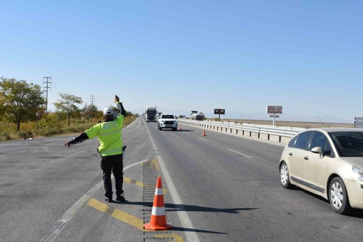 Denetimlerde kamera sistemleriyle trafik güvenliği en üst noktaya çıkartılıyor