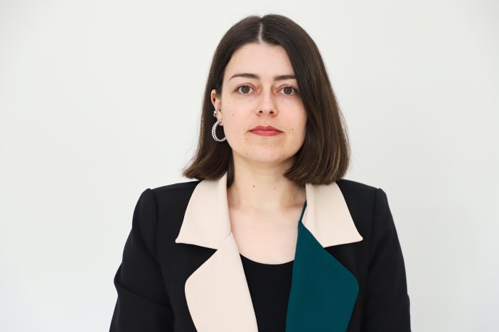 dr-ogretim-uyesi-sibel-caliskan-ercan-001.jpg
